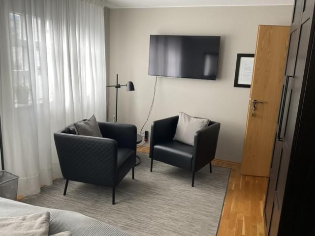 A. Bernhard Guest House Keflavík Dış mekan fotoğraf